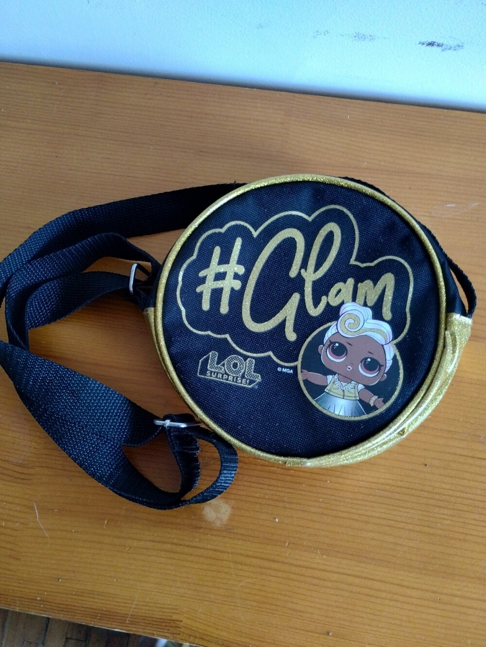 L.O.L. Surprise! Black & Gold '#Glam' Round Crossbody Bag